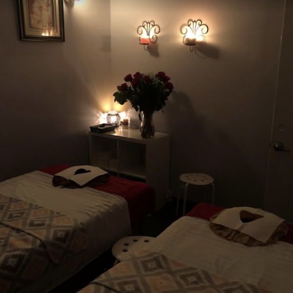 memorial-heights-reflexology-interior-couples-room